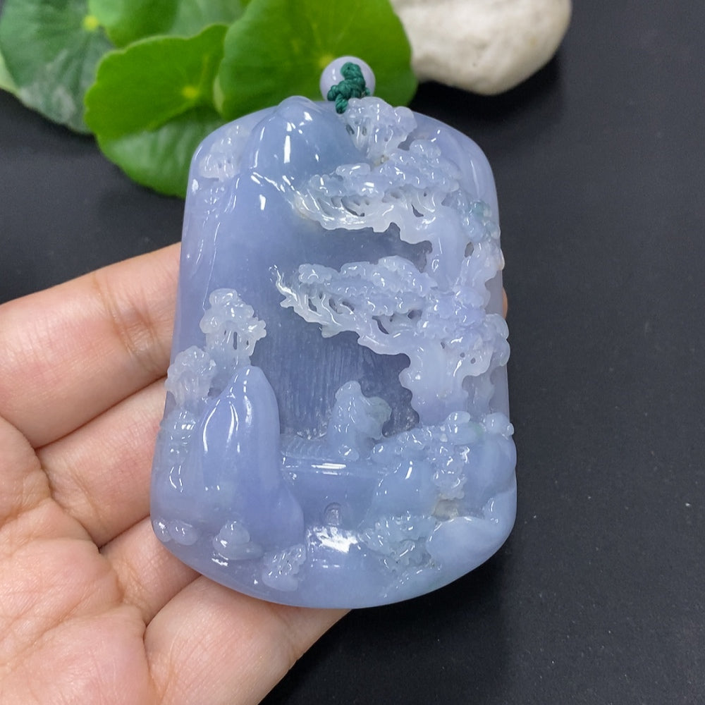 HKHQ jadeite landscape pendant with chain, featuring detailed stone artwork and a total weight of approximately 142.7g.
