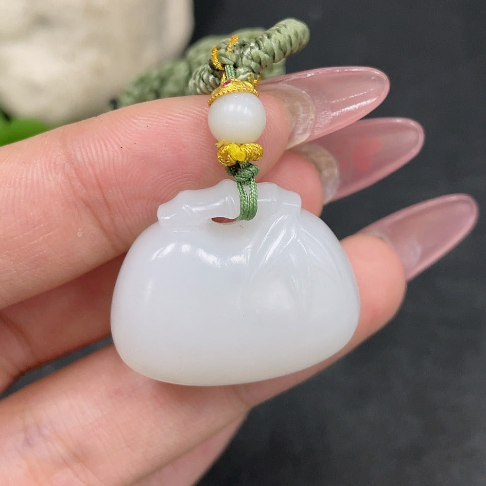Hetian Jade Pendant Antique Plaque Total Weight (with rope) 16.2g