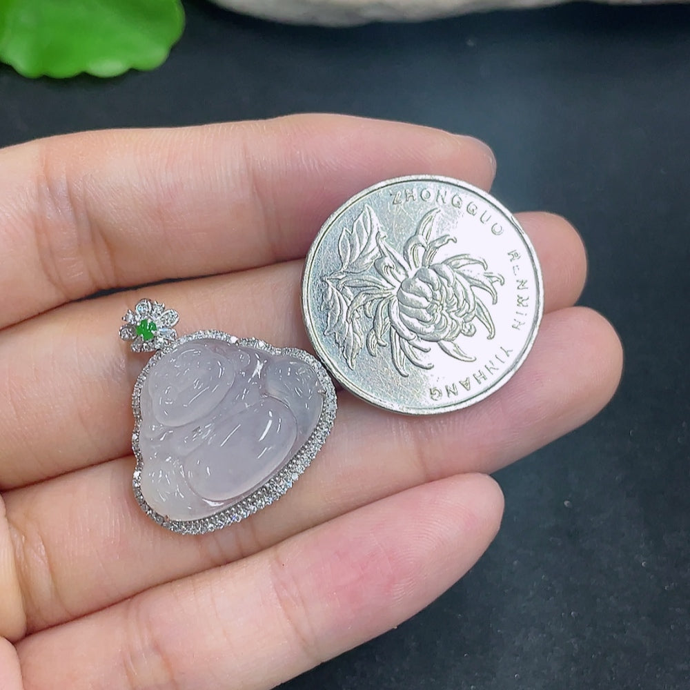Jadeite Buddha pendant with 18k gold and diamond accents, weighing approximately 3.9g, featuring a detailed Buddha figure.