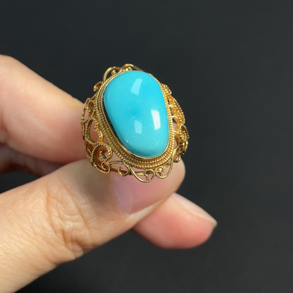 Turquoise Inlaid Ring  18k Gold  Size 13  Total Weight Approx. 4.59g