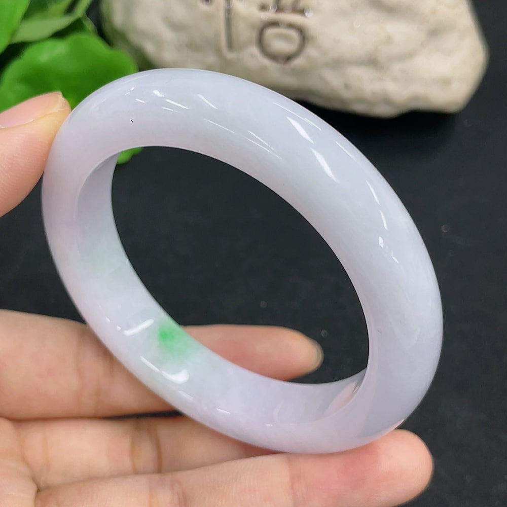 Jadeite Round Bangle