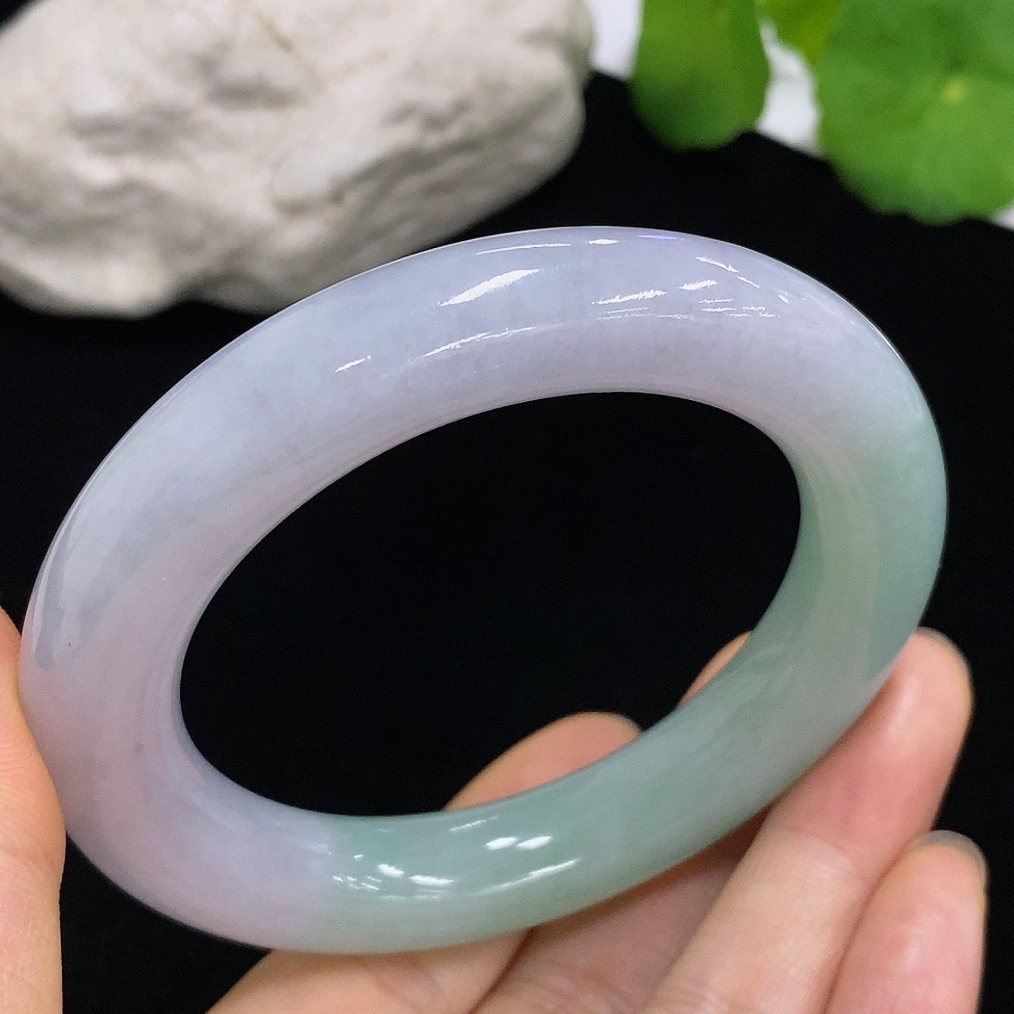 Jadeite Round Bangle Size 55 Total Weight Approx. 81.57g