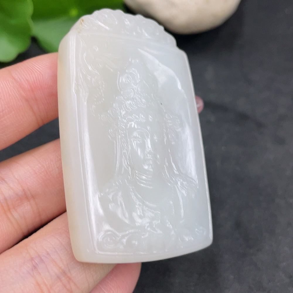 Hetian Jade Pendant    Guanyin    Total Weight: Approx. 40.6g