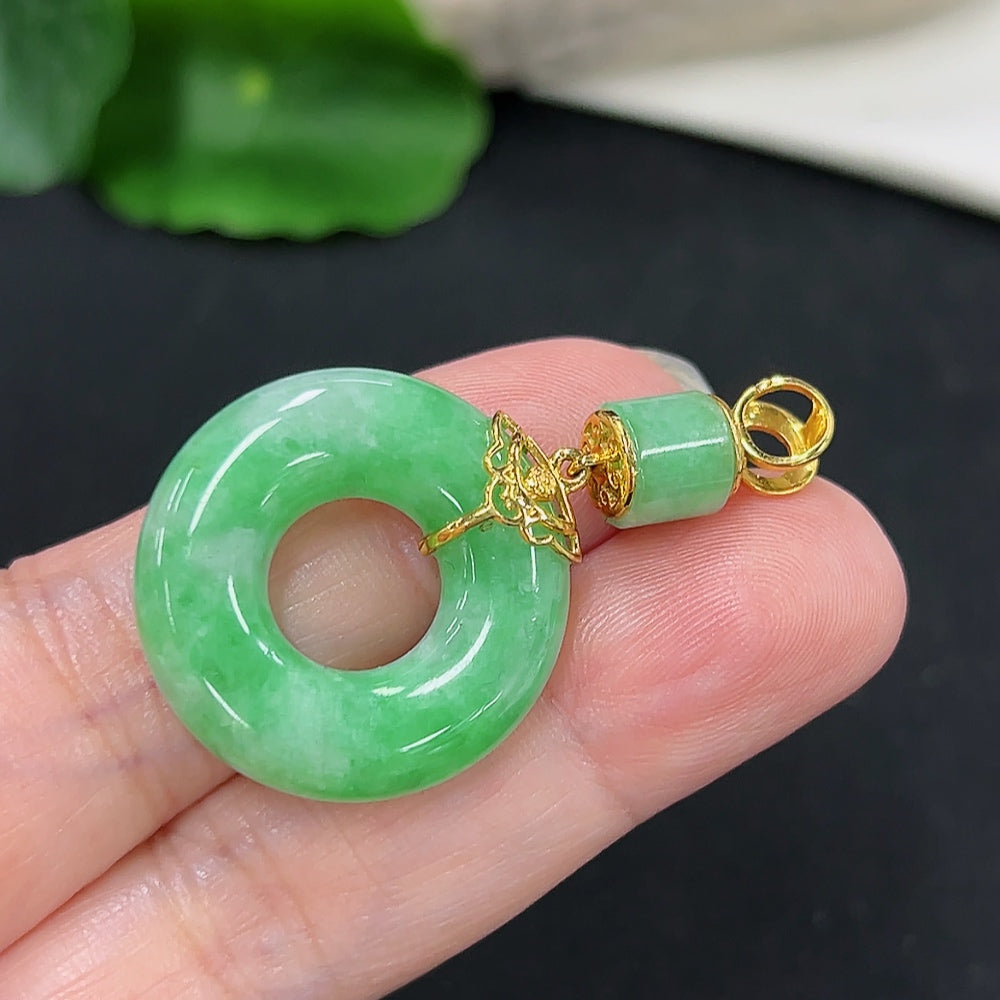 Jadeite Donut Pendant 18K Gold (with Diamond Accents)