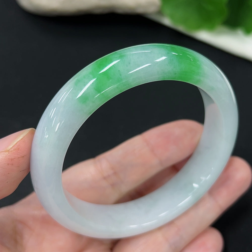 Jadeite round bracelet with size 53.8 and approx. 54g weight, featuring smooth, polished jade stones from HKHQ.