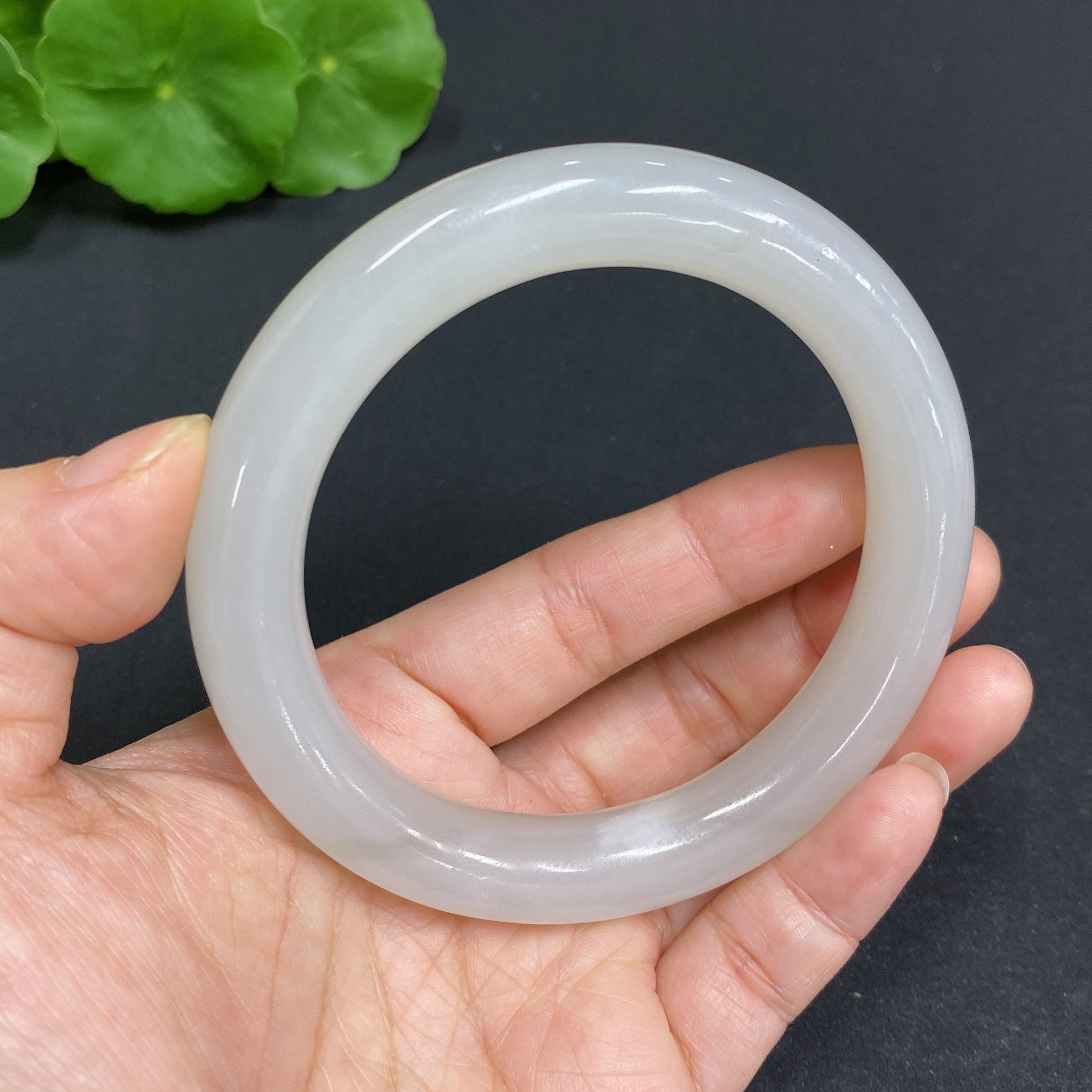 Hetian Jade Round Bangle, Size 58.8, Total Weight Approx. 67.1g