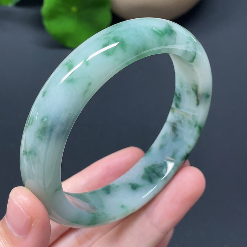 Jadeite Round Bangle
