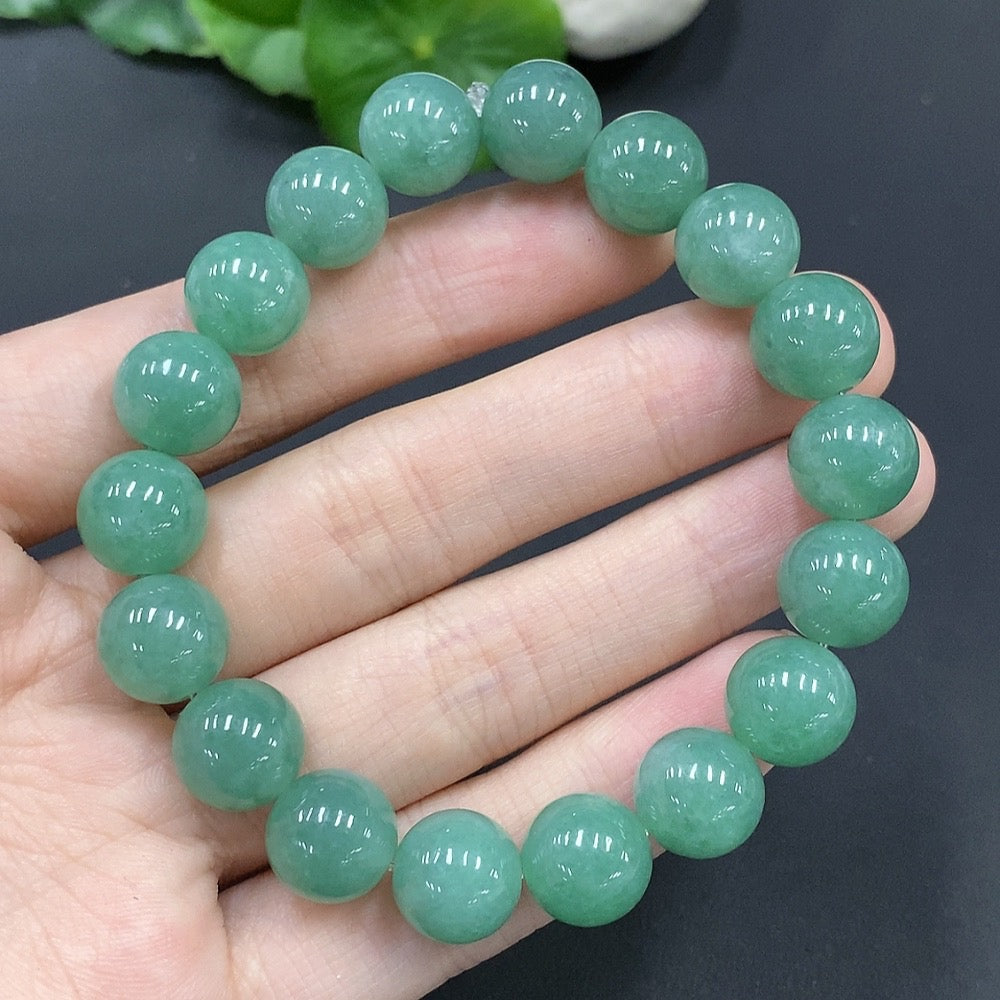 Jadeite Bead Necklace Approx. 10.8mm