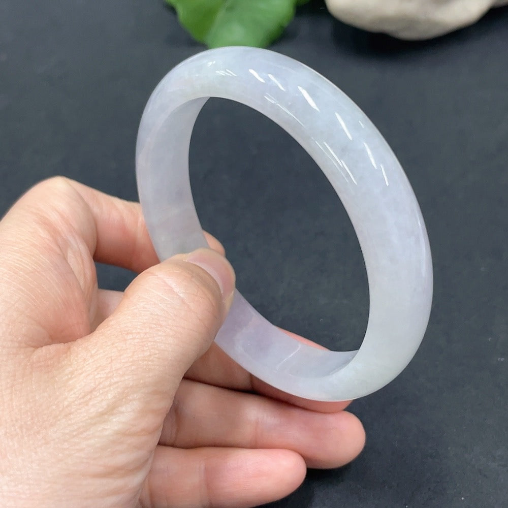 Jadeite Round Bangle Size 59 Total Weight 51.741g