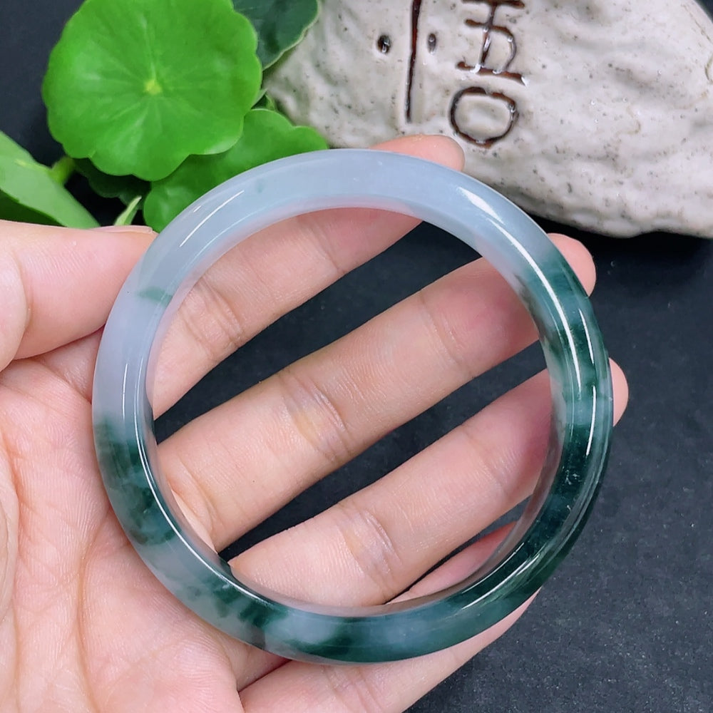 Jadeite Round Bangle