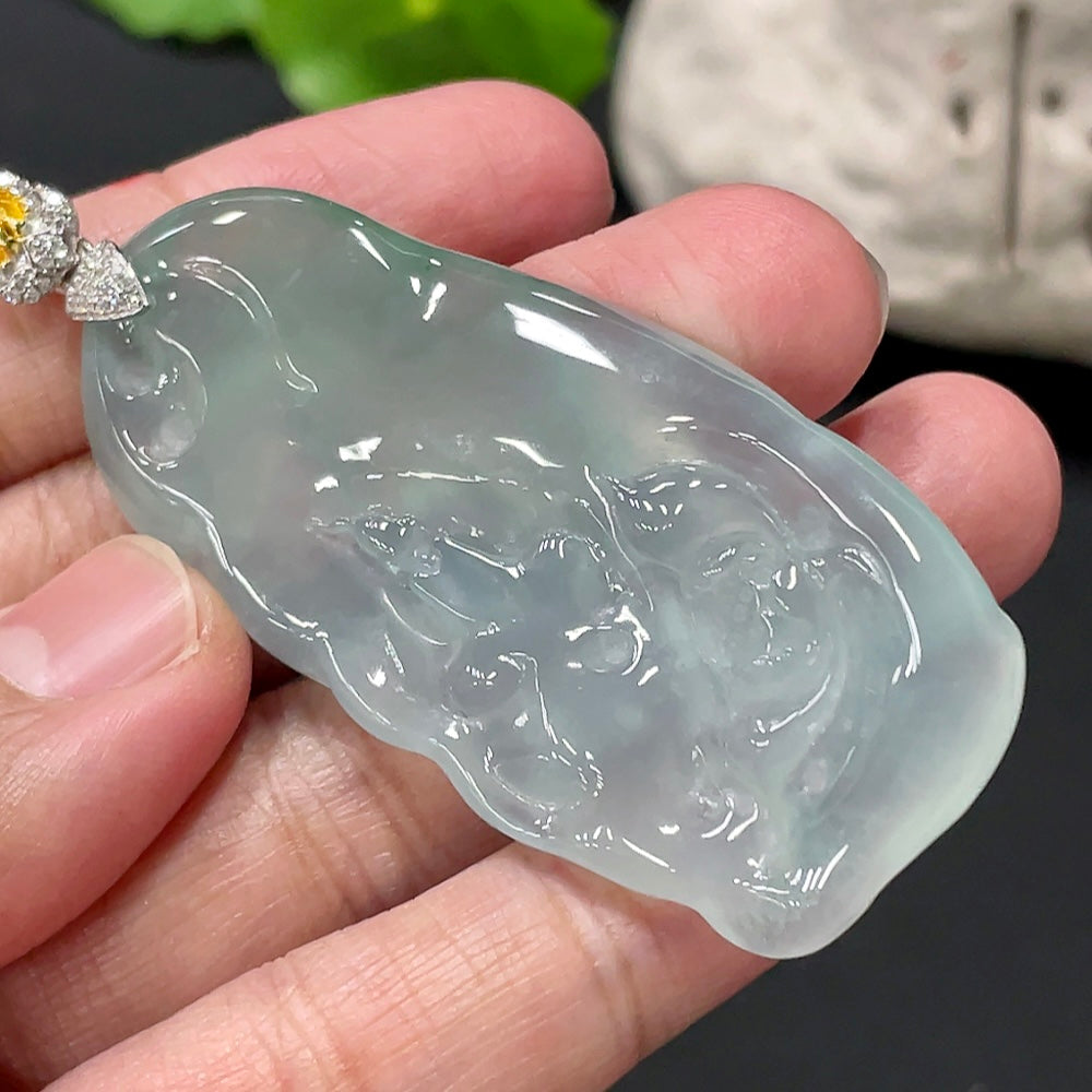 Jadeite Formless Guanyin Pendant with 18K Gold Clasp, Total Weight Approx. 21.66g