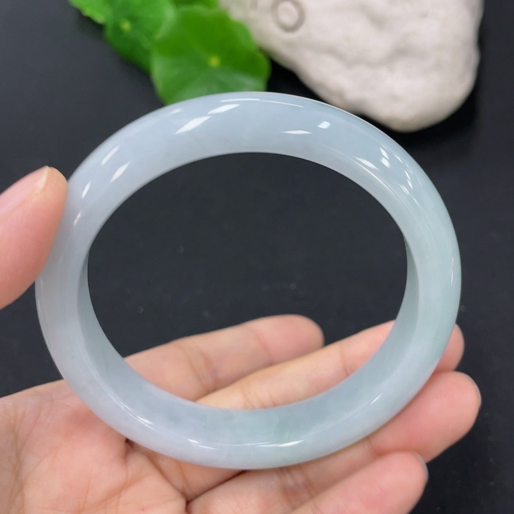 Jadeite Round Bangle Size 56mm Total Weight Approx. 53.38g