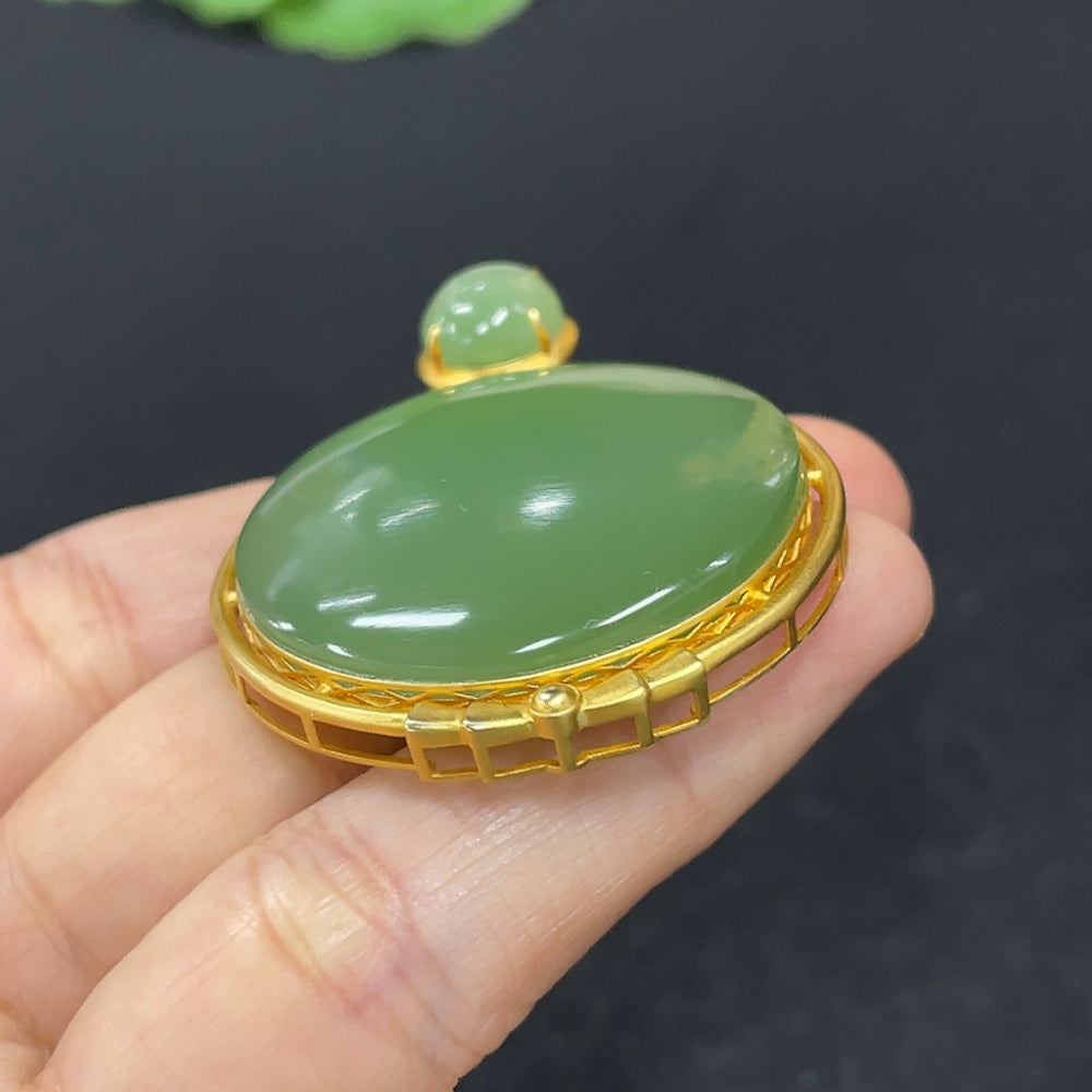 Hetian Jade inlaid plain pendant necklace with 18k gold setting, HKHQ, approximately 16g, showcasing elegant jewelry design