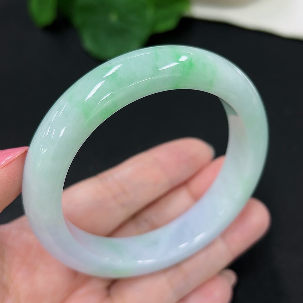 Jadeite Round Bangle