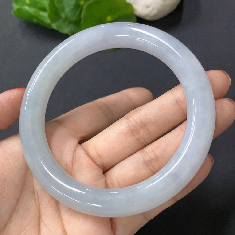 JadeiteRound Bangle 59.3 Circumference | Huiliu Certified