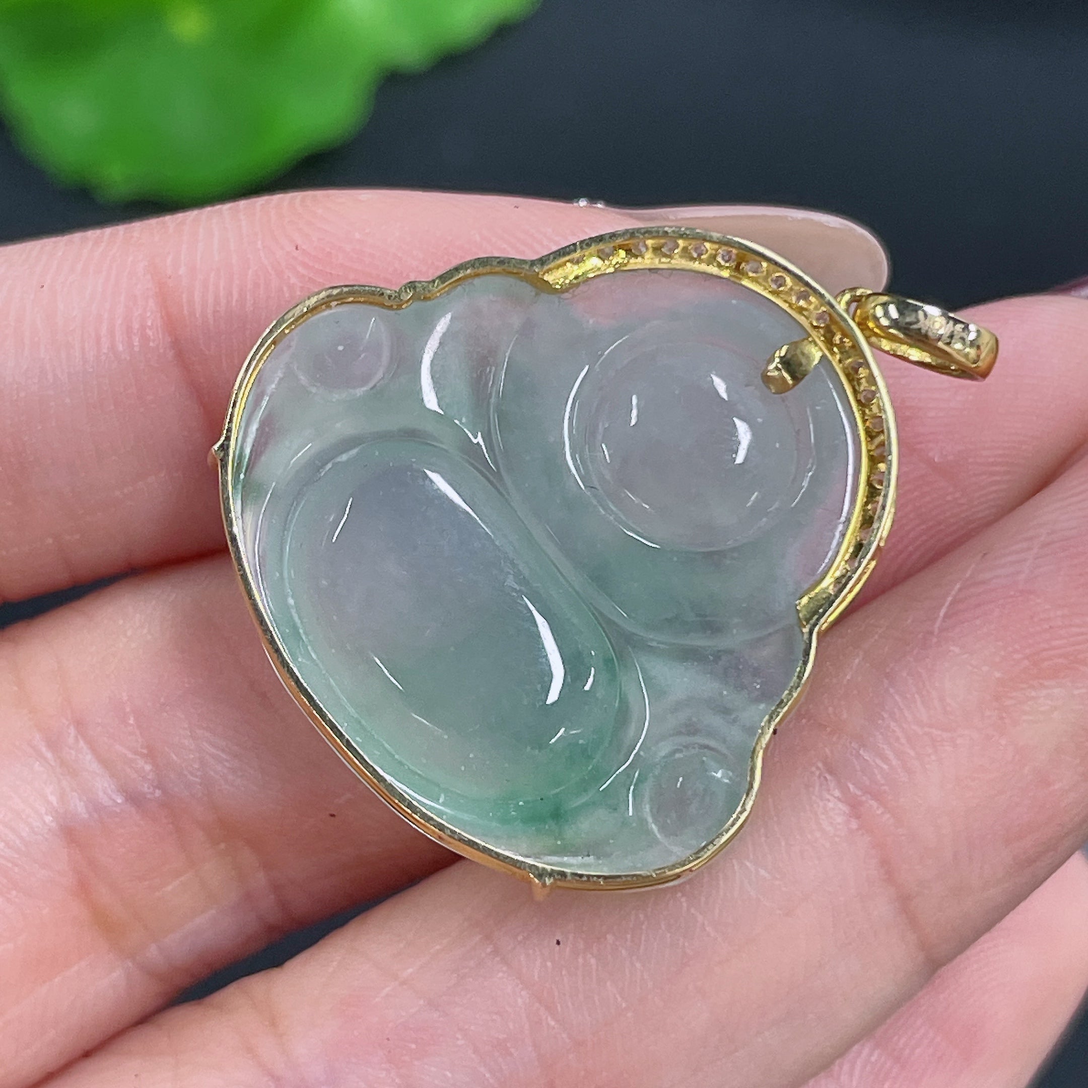 Jadeite Pendant Buddha 18k Gold Inlaid with Diamonds Total Weight Approx. 6.8g