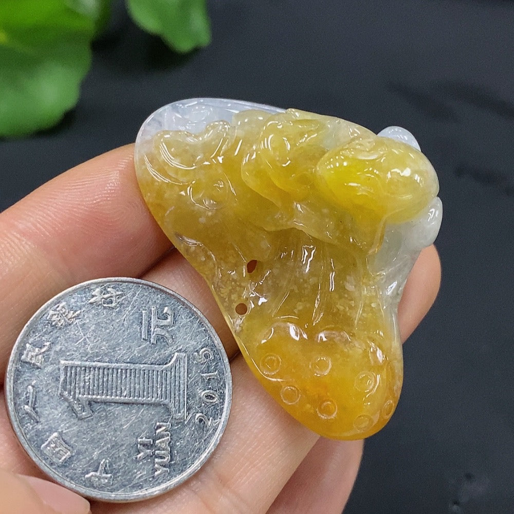Jadeite Pendant, Color Origin Undetermined, Total Weight 23.094g