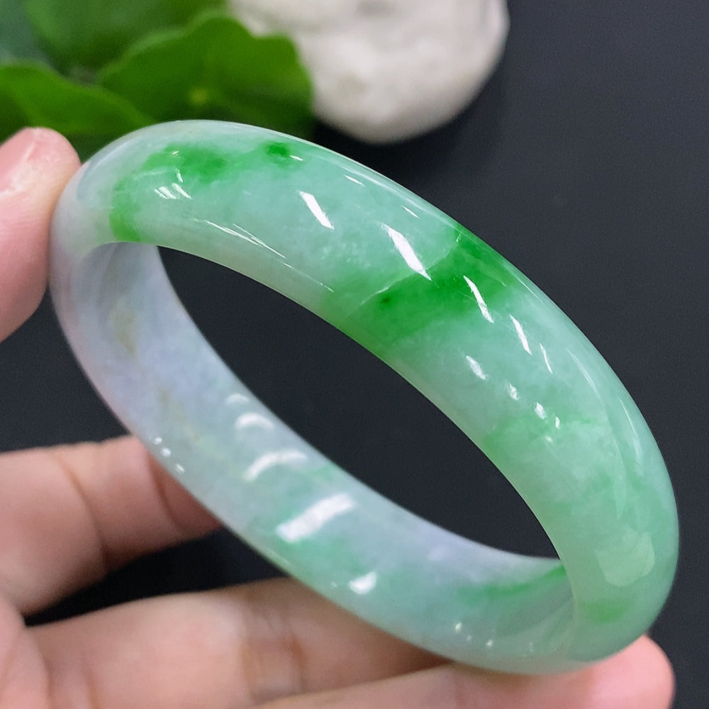Jadeite Concubine Bracelet Size 58/50.7 Total Weight Approx. 49.1g (Broken/Damaged)