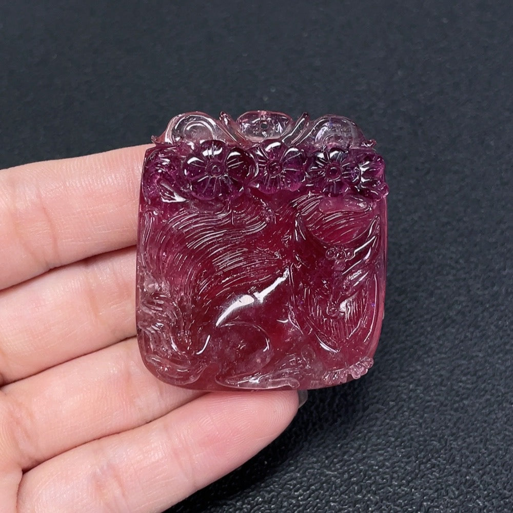 Tourmaline Pendant, Visible Organic Matter