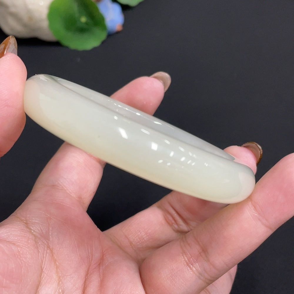 Hetian Jade Round Bracelet Size 58.7 Total Weight Approx. 61.2g