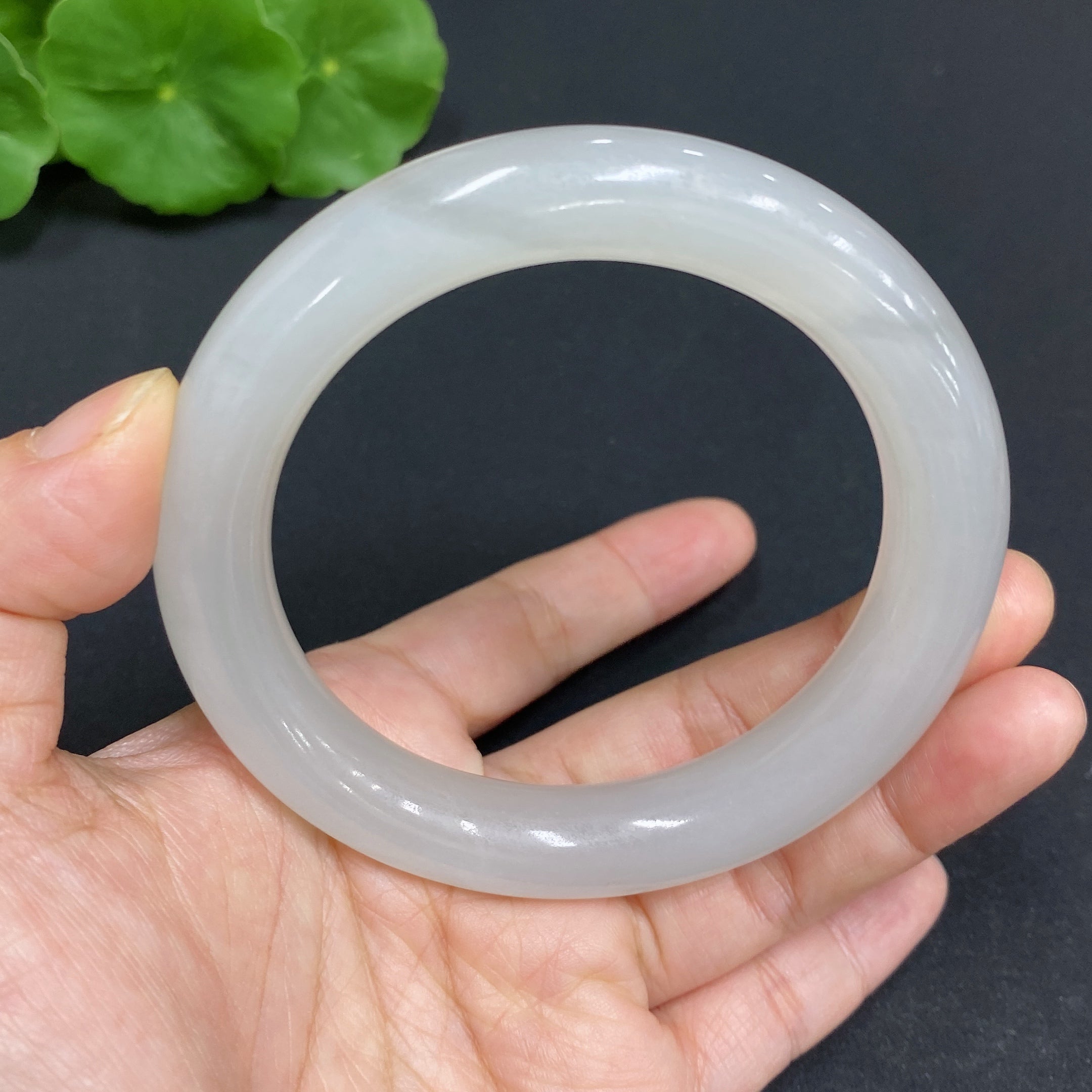 Hetian Jade Round Bangle, Size 58.8, Total Weight Approx. 67.1g