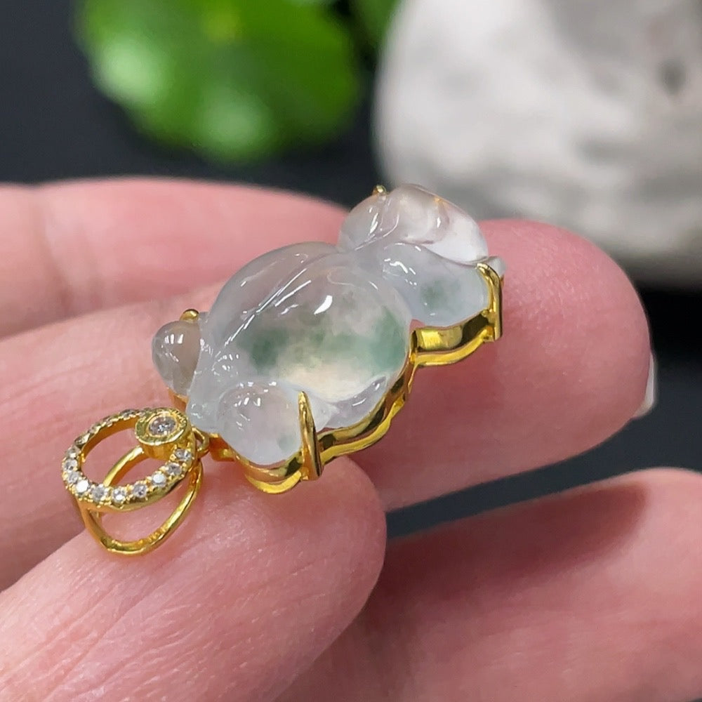 Jadeite Goldfish Inlaid Pendant 18K Gold Setting with Diamond Accents Total Weight Approx. 2.87g