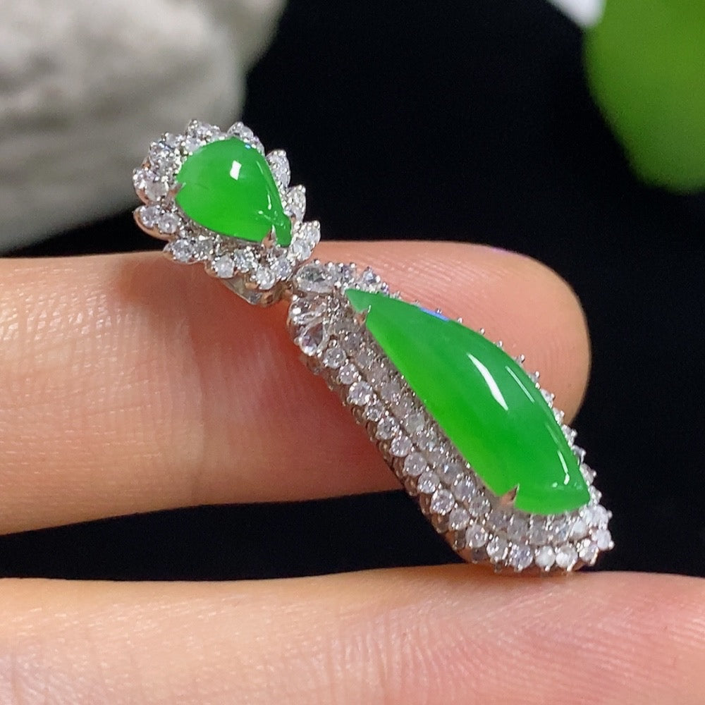 Jadeite Pendant with 18k Gold and Diamond Accents