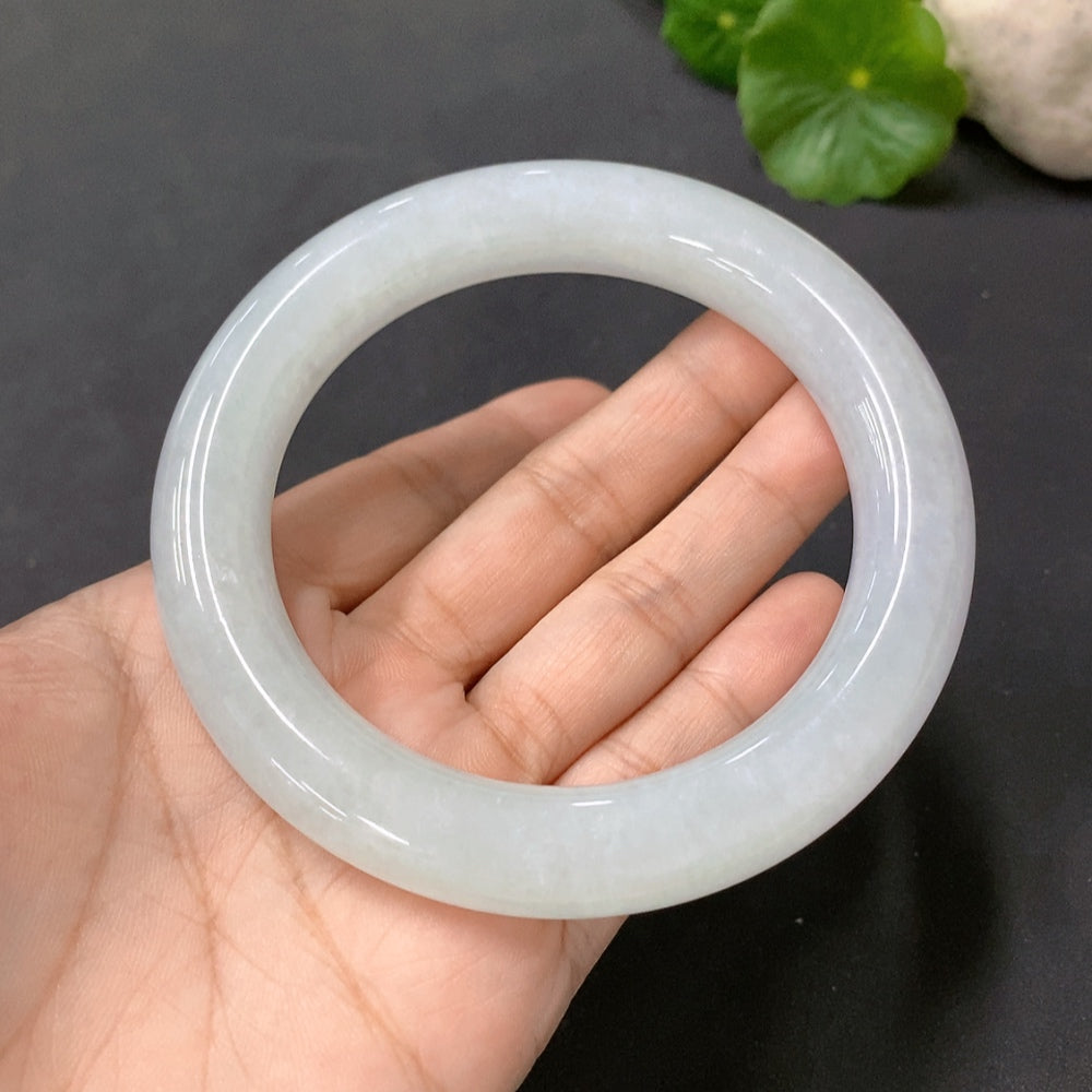 Jadeite Round Bangle Size 59.2 Total Weight 85.142g