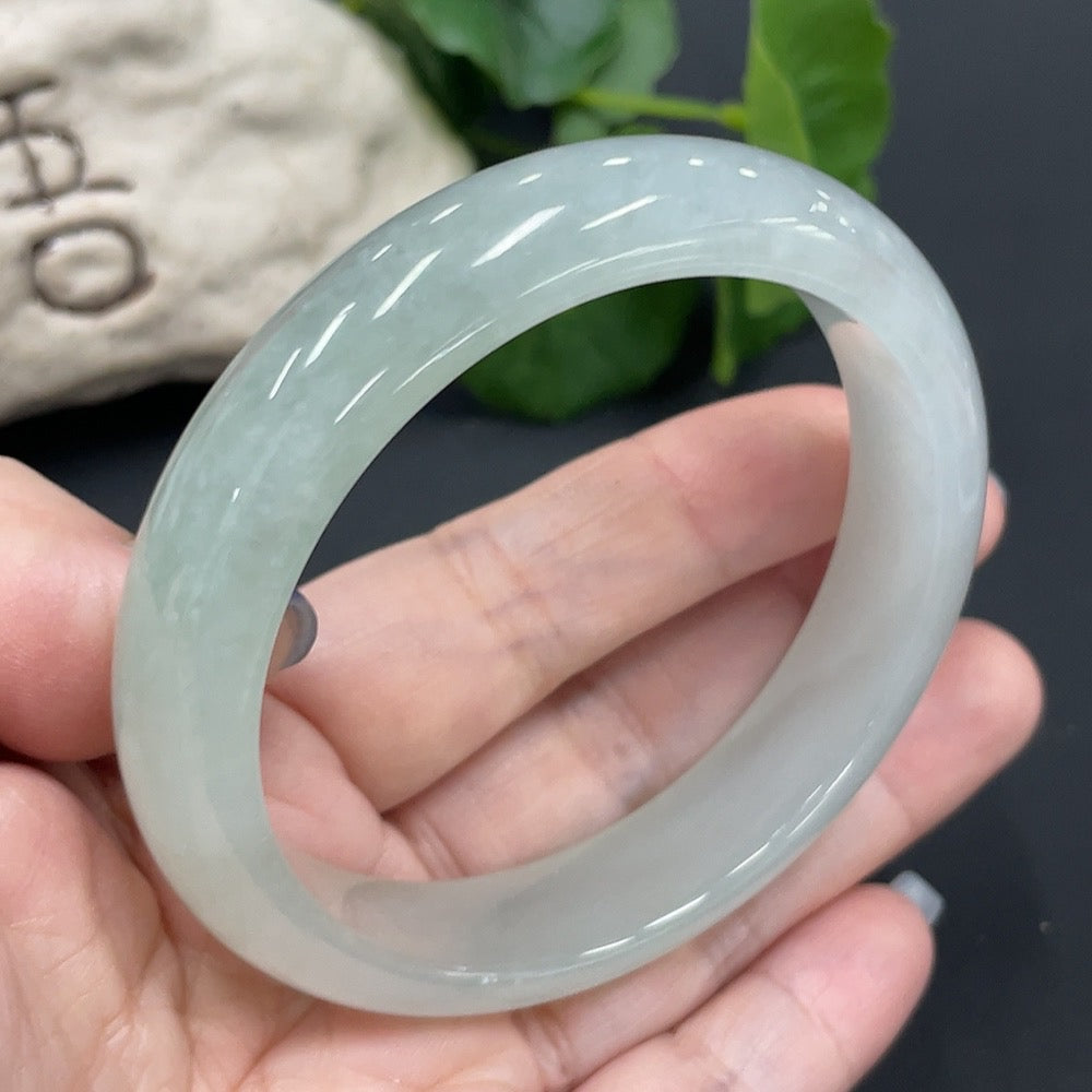Jadeite Round Bracelet 57.3 Inner Diameter