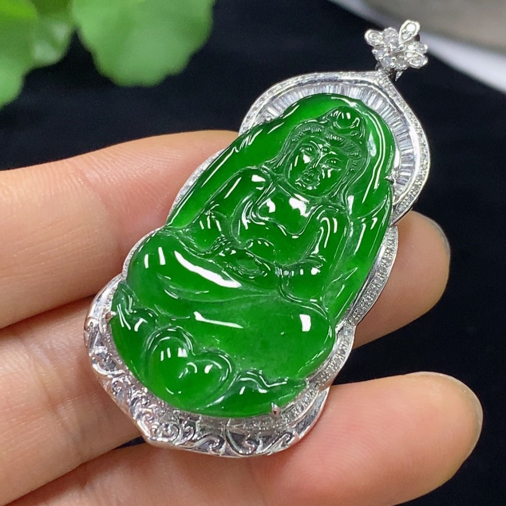 Jadeite Guanyin Inlaid Pendant 18k with Diamond Accents Total Weight Approx. 13.23g