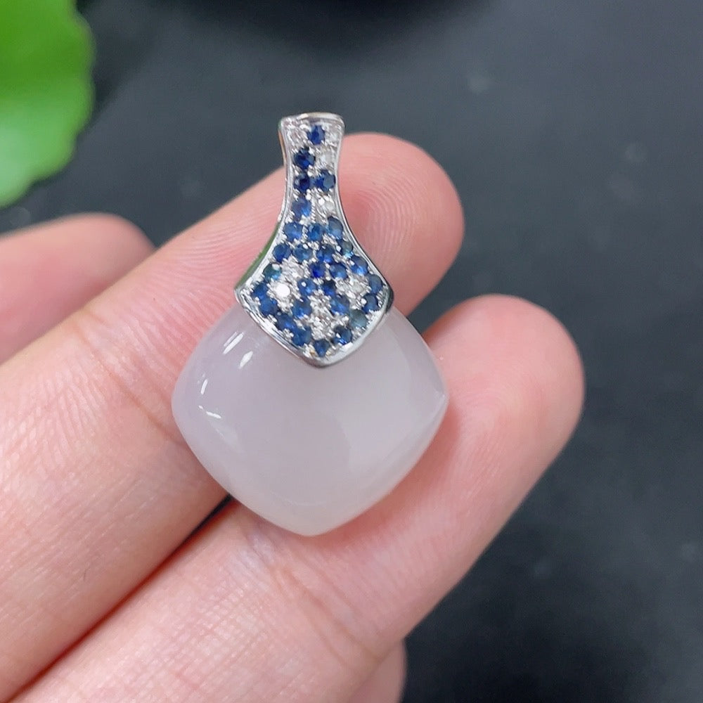 Hetian Jade Inlaid Pendant, 18k Gold, Non-Diamond, Matching Beads Not Hetian Jade, Total Weight Approx. 3.2g