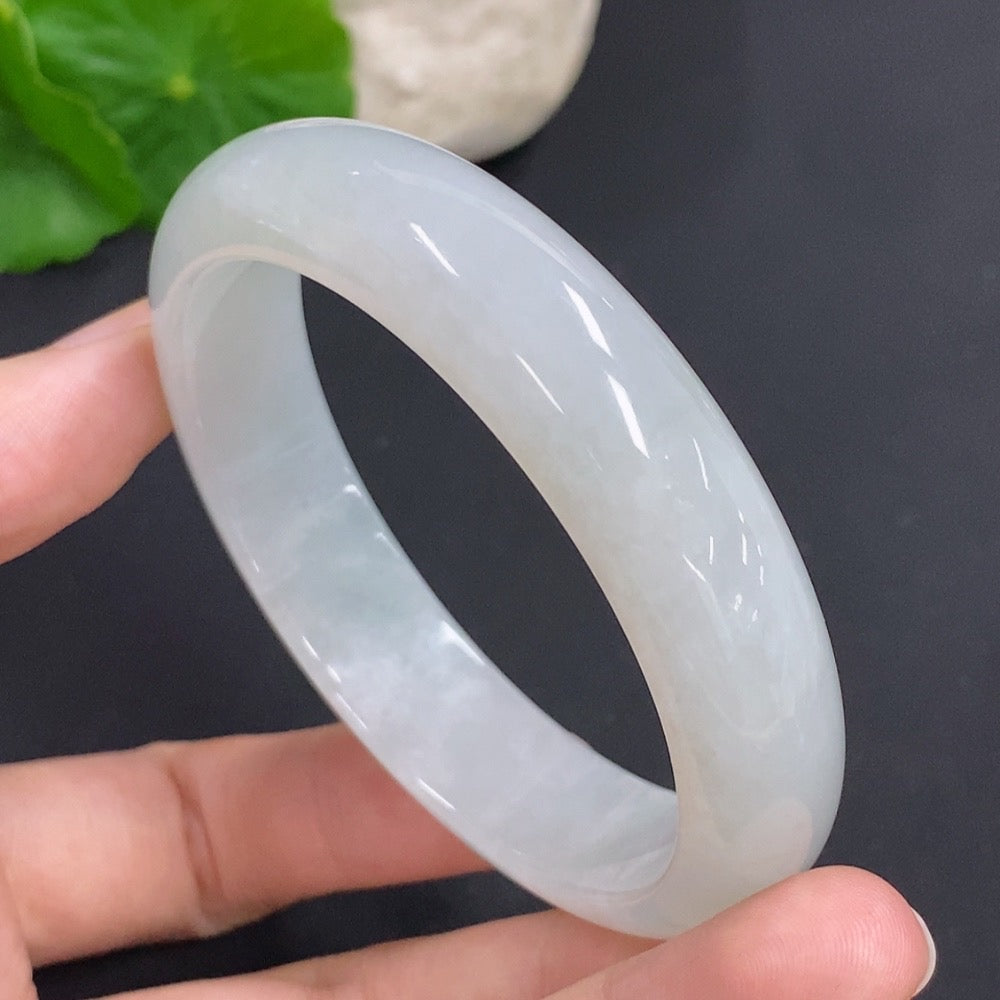 HKHQ jadeite round bangle, 52.7g, size 55.7, smooth green jade bracelet with polished finish and elegant design.