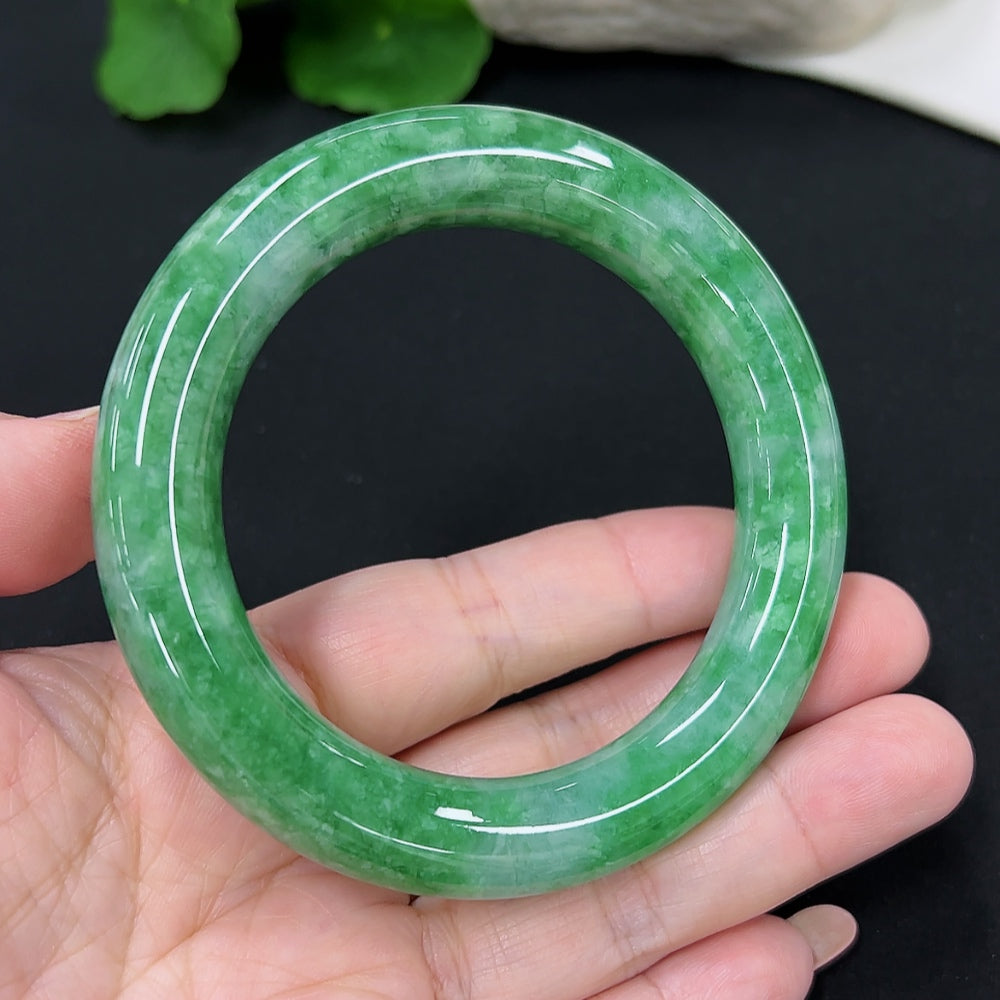 Jadeite Round Bangle