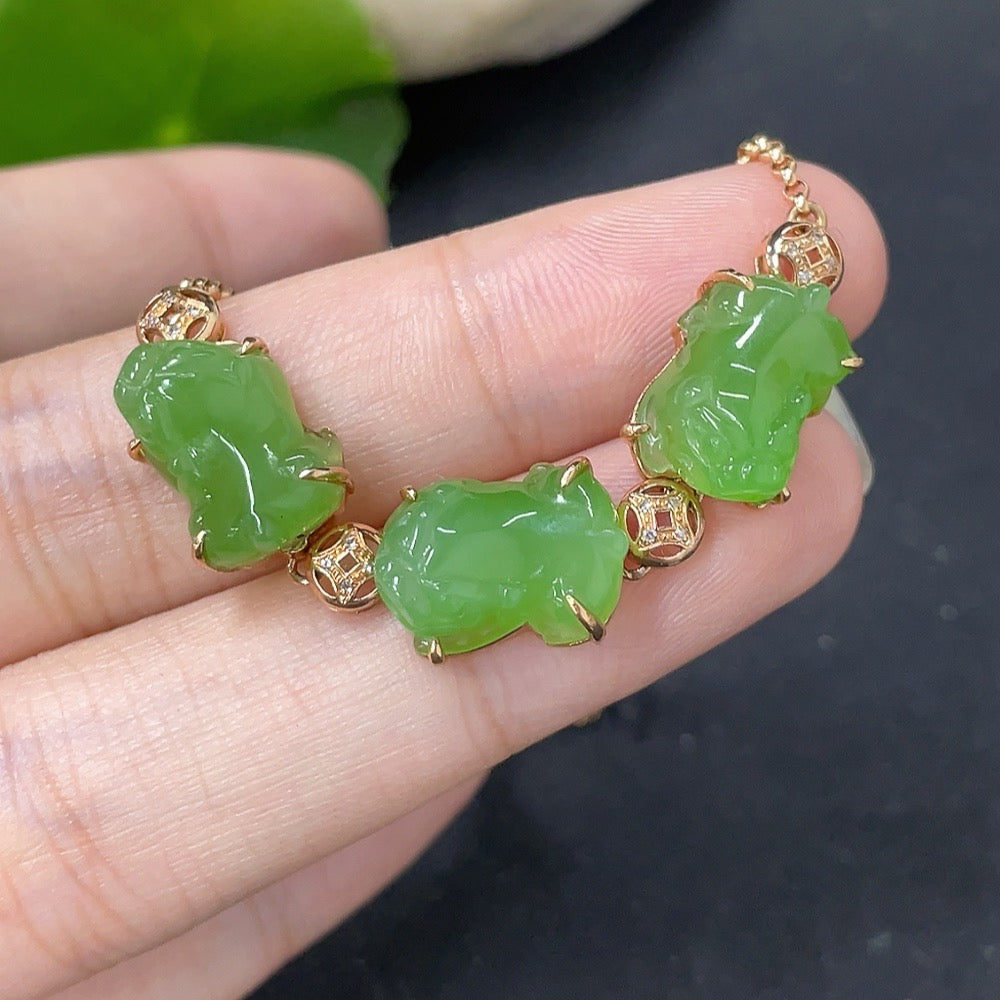 Hetian Jade Inlaid Bracelet with Diamond Accents, 69% Gold Content with 18K Gold