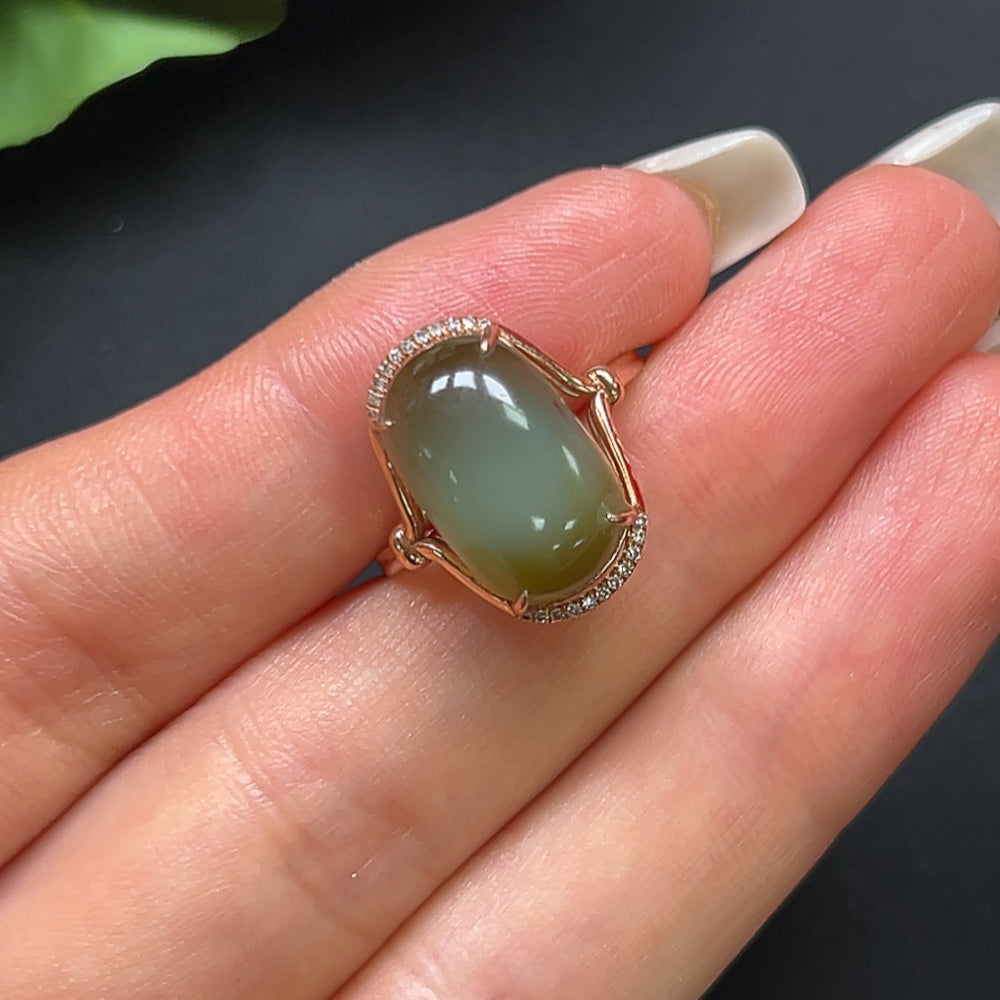 Hetian Jade Inlaid Ring 18K Gold with Diamond