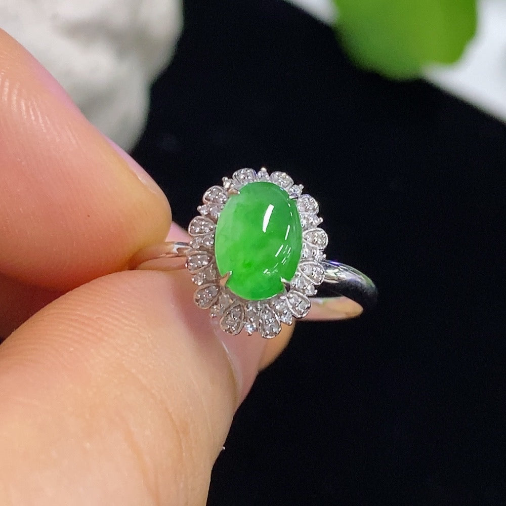 Jadeite Cabochon Solitaire Ring 18k with Diamond Accents Size 12 Total Weight Approx. 1.72g