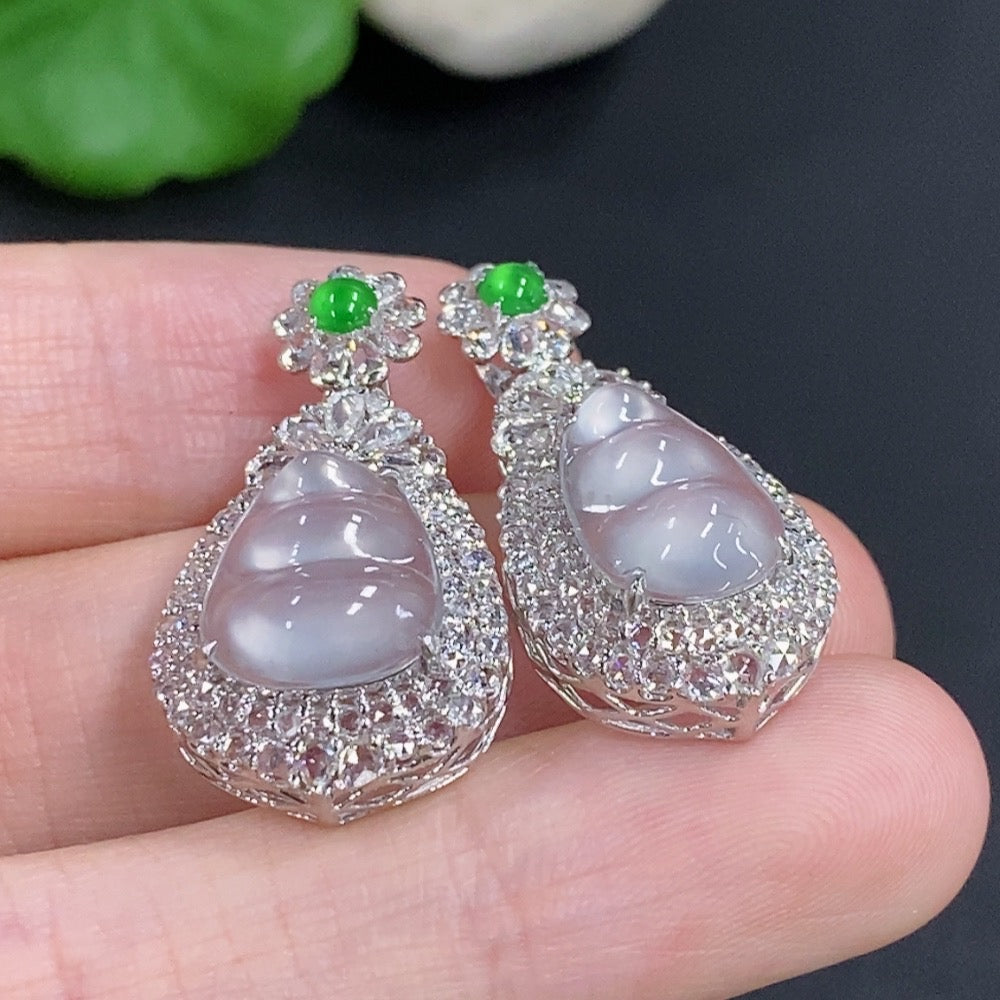 Jadeite Lucky Bean Pendant Lot in 18K Gold with Diamond Accents