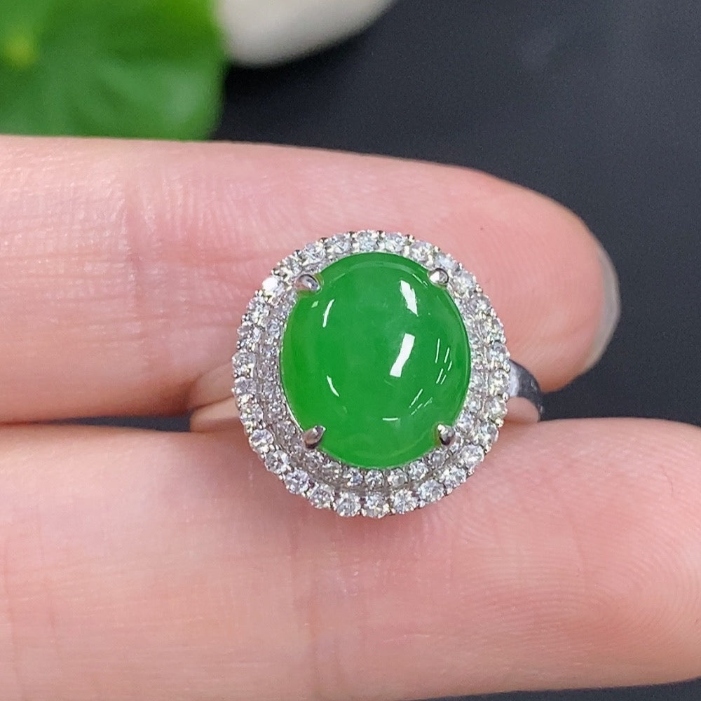 Jadeite Cabochon Ring 18k Gold Total Weight Approx. 3.6g Size 11 with Diamond Accents