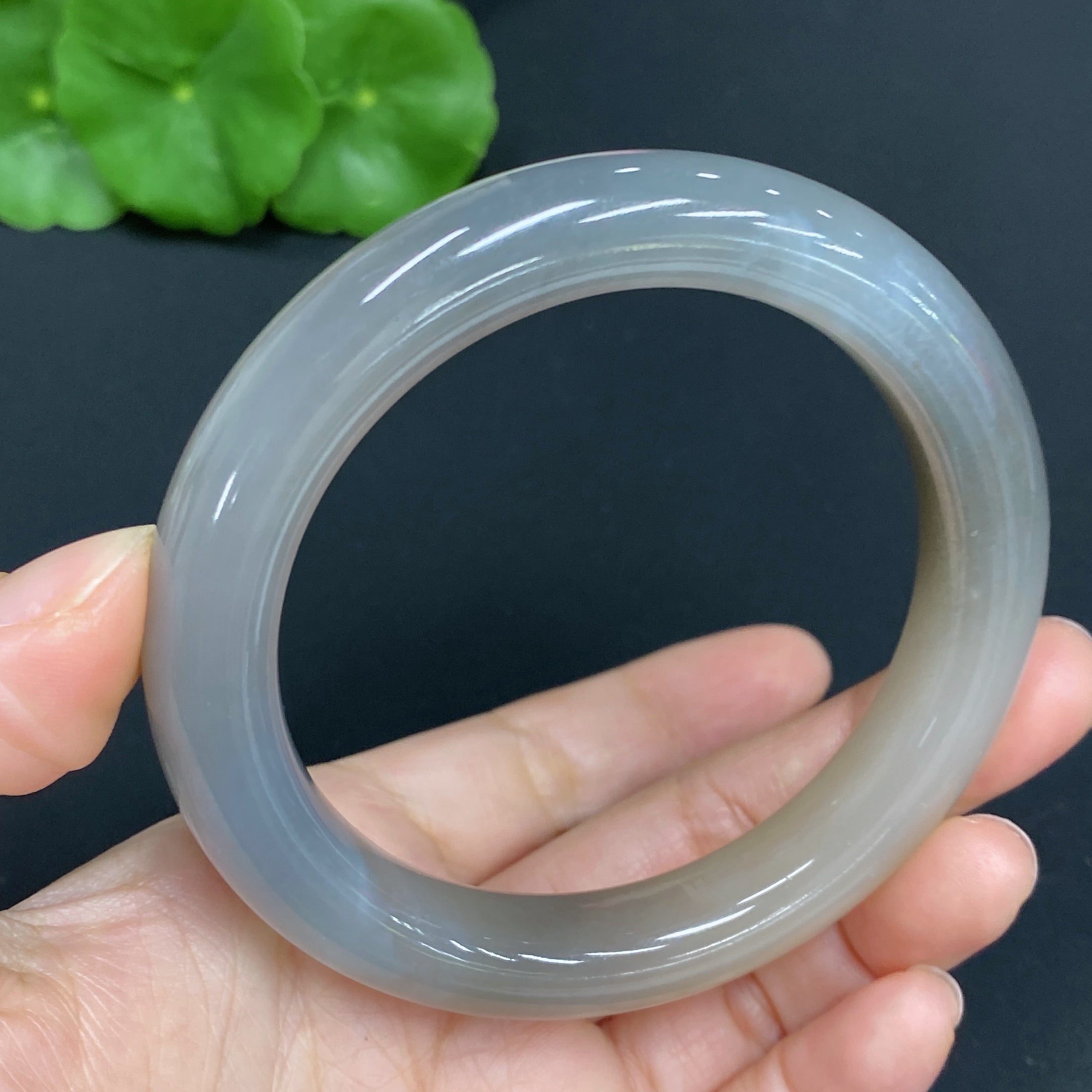 Hetian Jade Round Bangle Size 56.7 Total Weight Approx. 58.3g