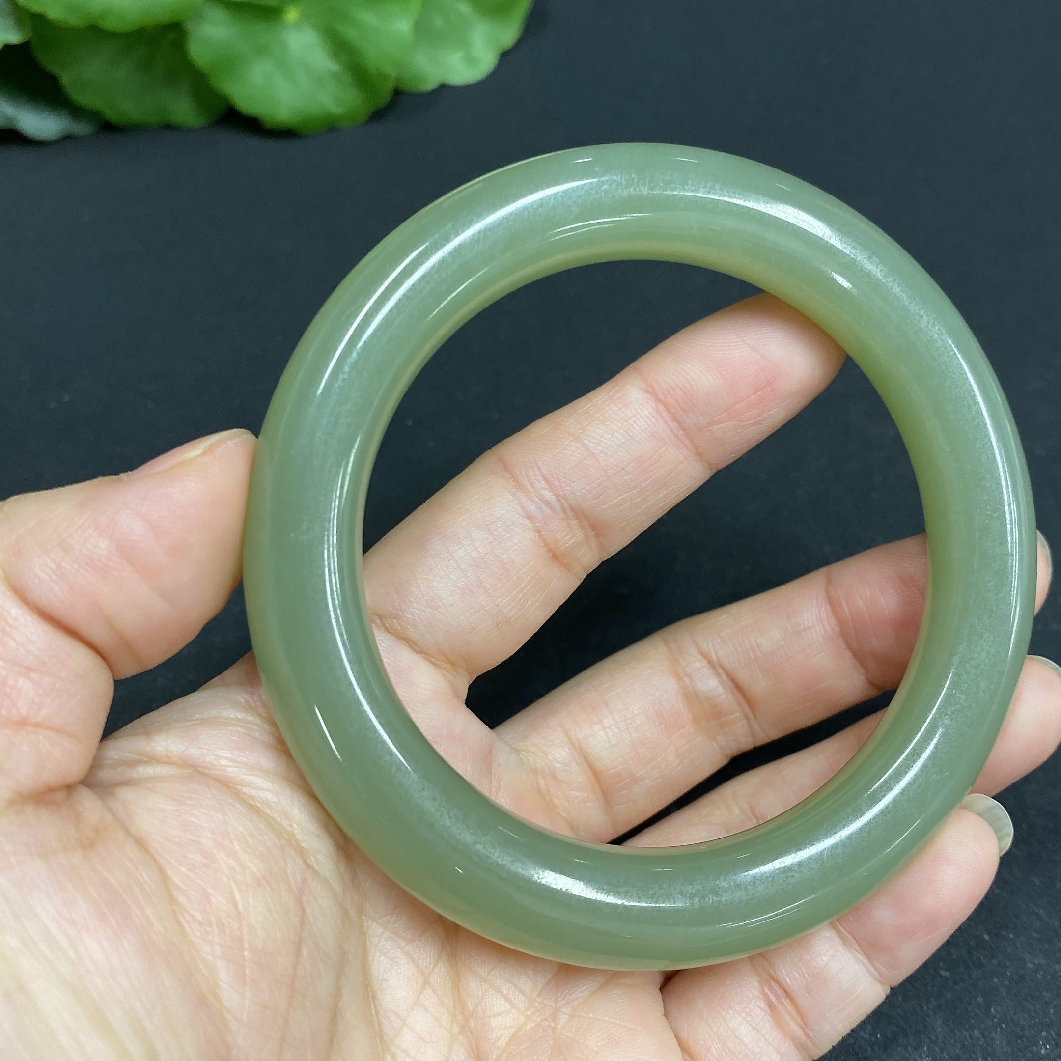 Hetian Jade Round Bracelet Size 57 Total Weight Approx. 60.2g