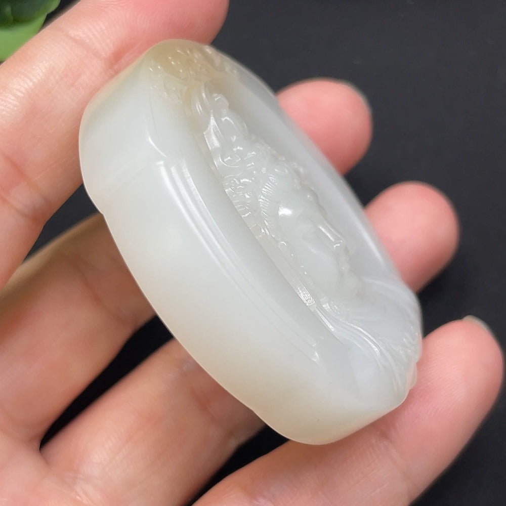 Hetian Jade Guanyin Pendant