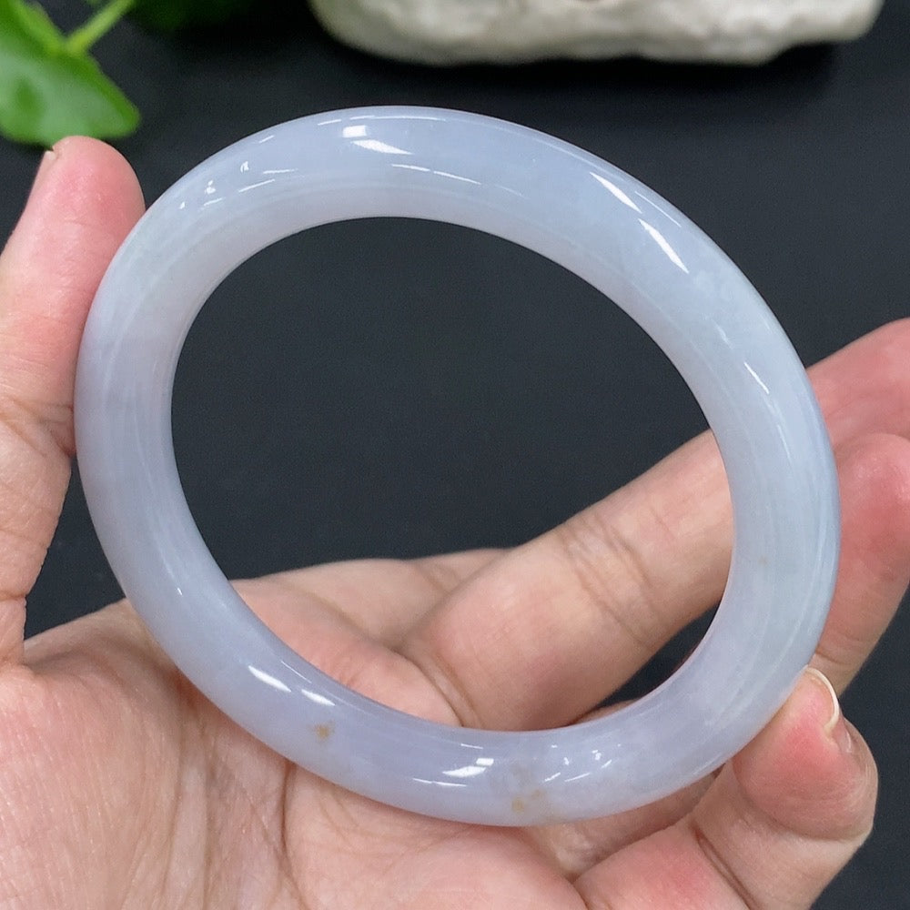 Jadeite Round Bangle, Total Weight Approx. 42.5g, Size 54.9