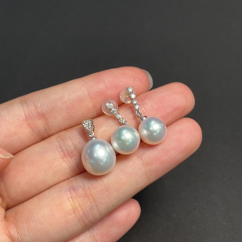 Seawater Pearl Pendant + Earrings Set, 18K Gold, Pearl Size Approx. 8.9-10.5mm, Total Weight Approx. 5.40g, Accented with Diamonds