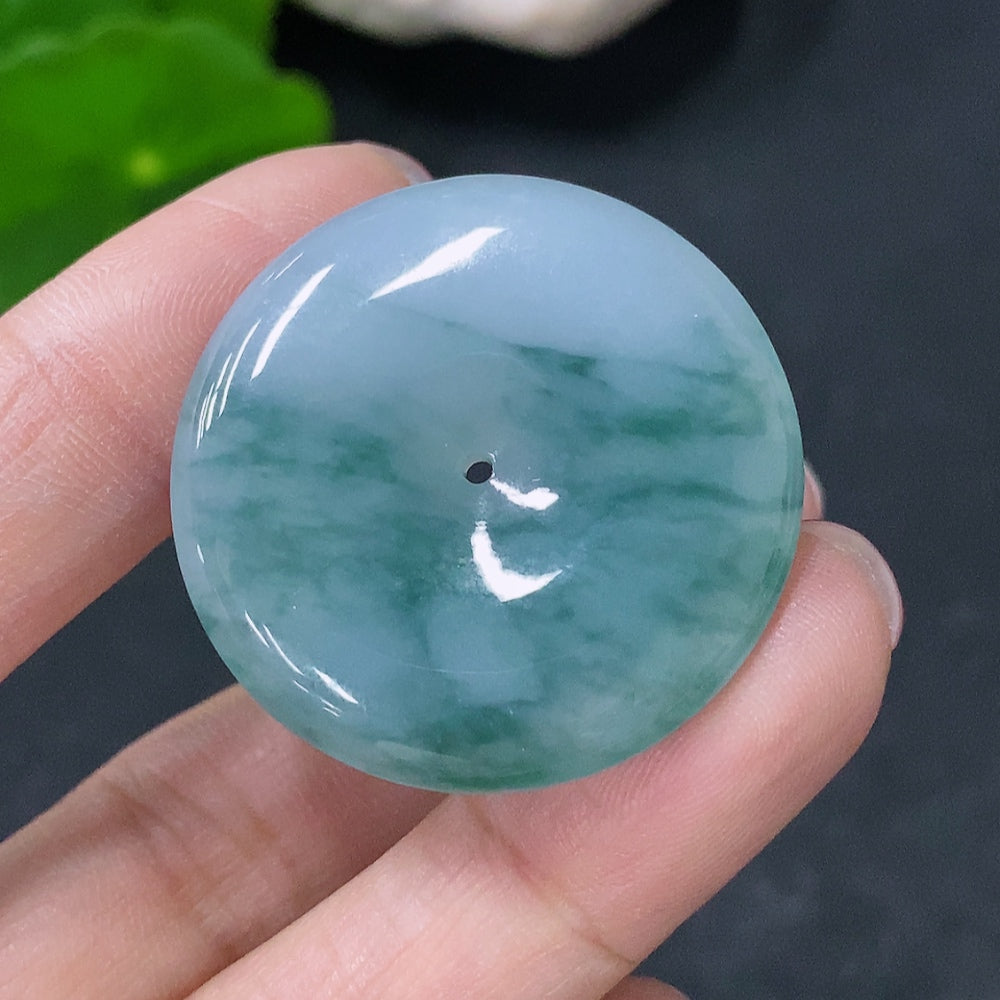 JadeitePendant Peace Knot, Total Weight: Approx. 11g