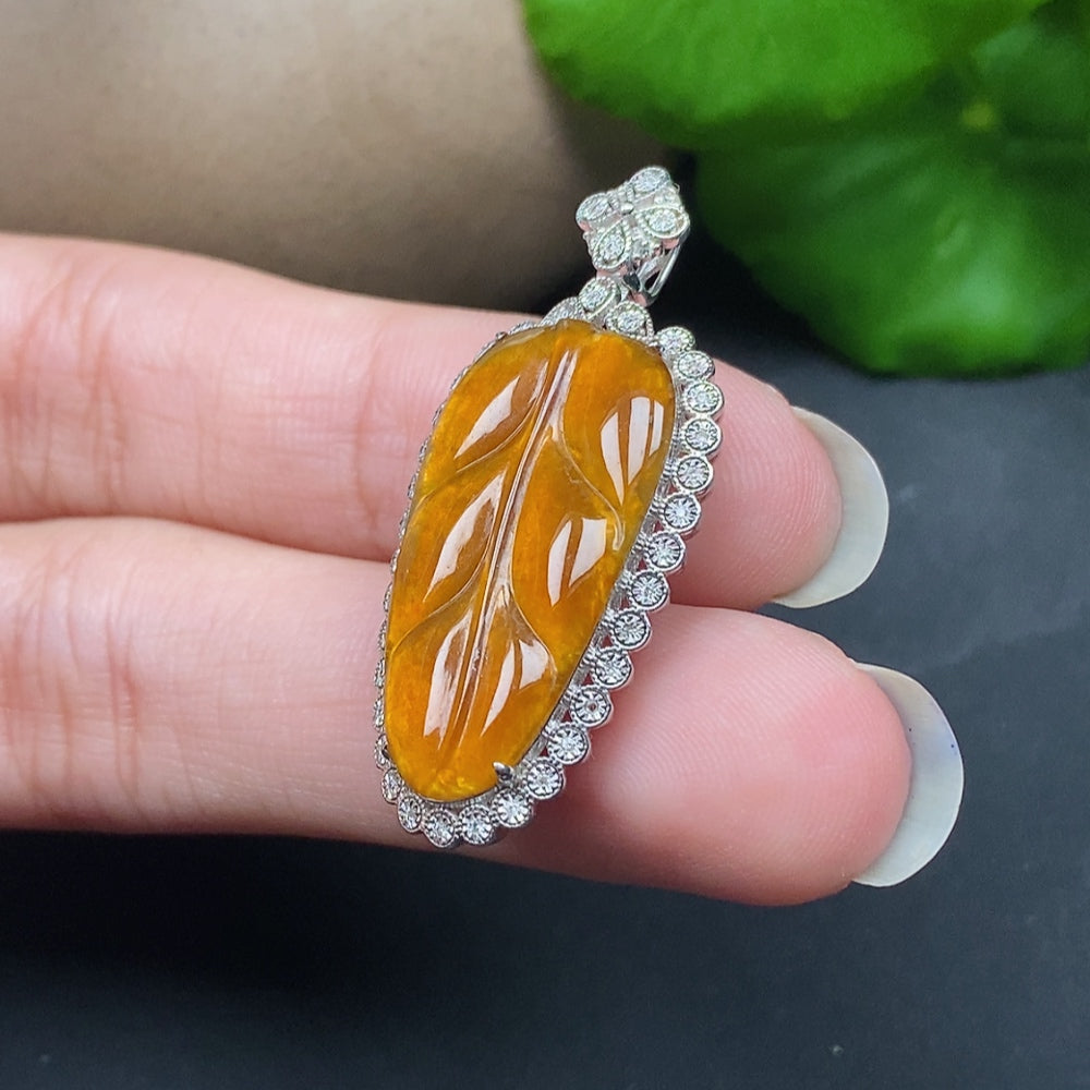 Jadeite Inlaid Pendant Leaf with Diamond Accents 18k Color Origin Undetermined Total Weight Approx. 4g