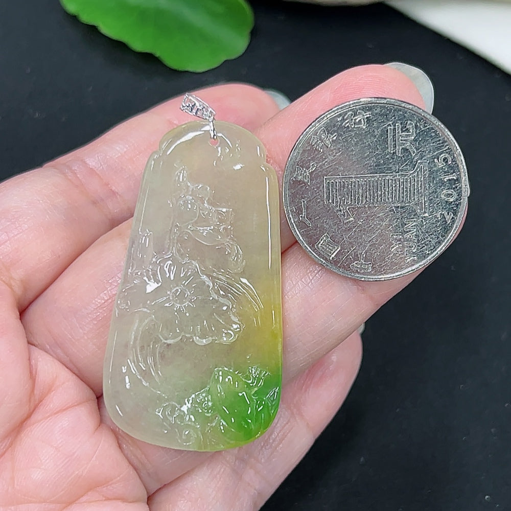 Jadeite wealth-bringing frog pendant in 18K gold, showcasing a detailed jade frog pendant with gold accents.