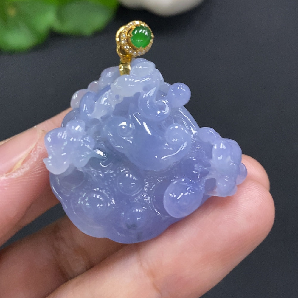 Jadeite Lotus Pod Pendant with 18K Gold Bezel Total Weight Approx. 29.8g (Set with Diamonds)