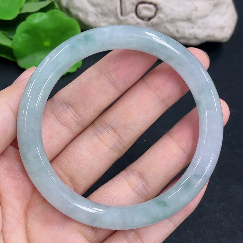 Jadeite Round Bangle