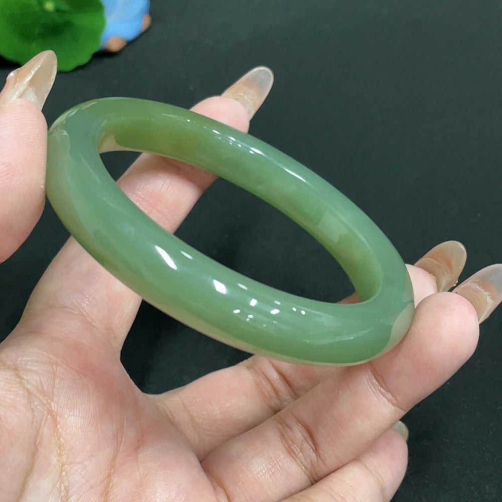 Hetian Jade Round Bracelet Size 59.9 Total Weight Approx. 55.4g