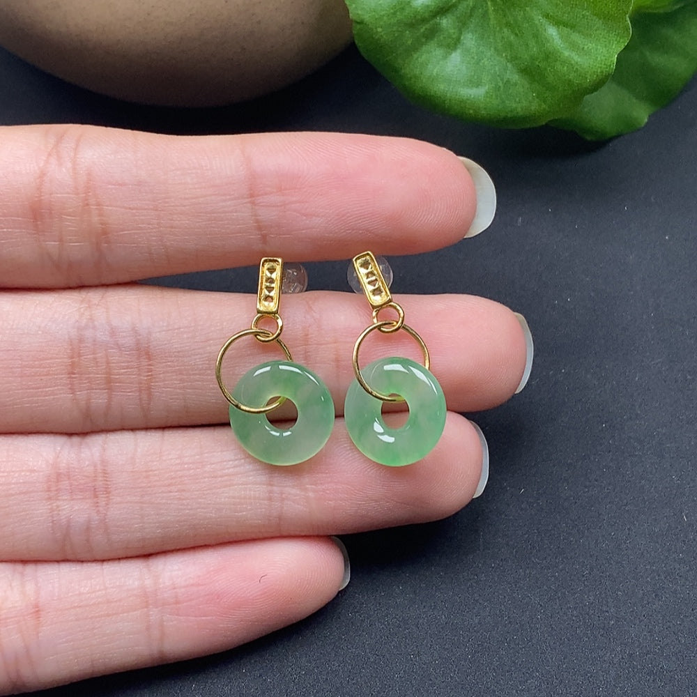 Jadeite inlaid earrings with peace knot design in 18k gold, crafted by HKHQ, weighing approximately 2.57 grams
